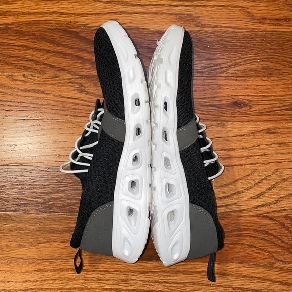 DBX Black Water Shoes‎ Size 8 - Picture 5 of 16